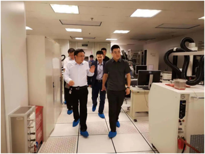 西安市大数据局调研组赴西安紫光国芯调研人工智能应用软件开发工作